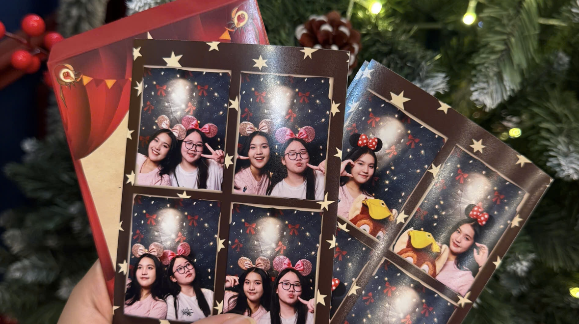 Meet my best friend again for 2 years.